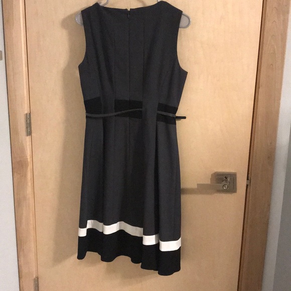 It’s wedding season ladies! - Picture 2 of 3